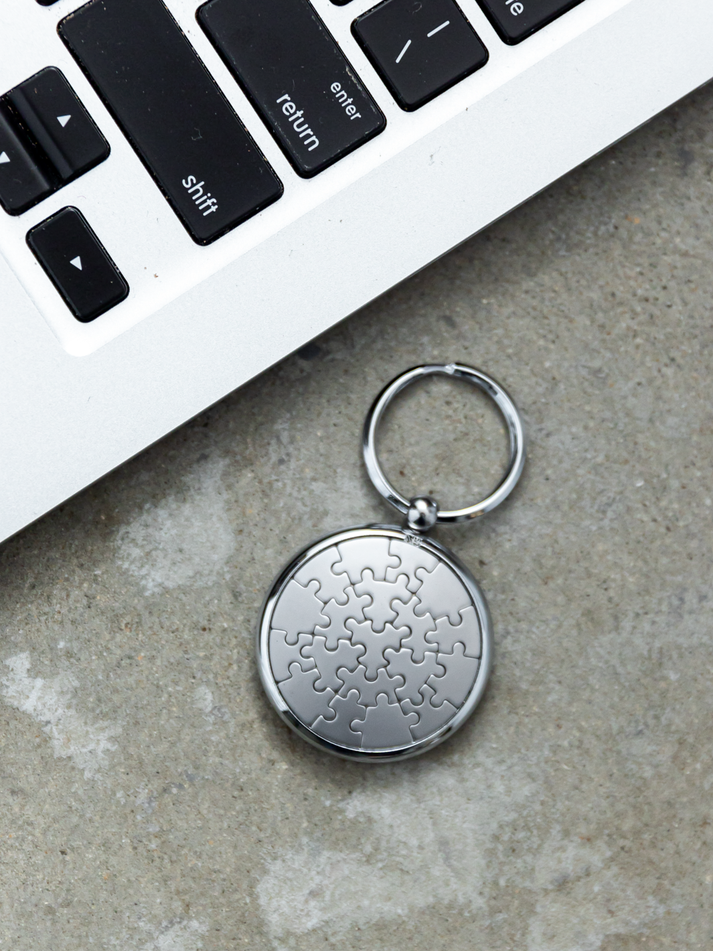 Disc Puzzle Key Chain IF-764 – inform-designs